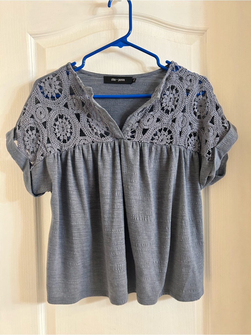 Chloe + Jasmine Blue Crochet Top - size large - lucky brand, Anthropologie style